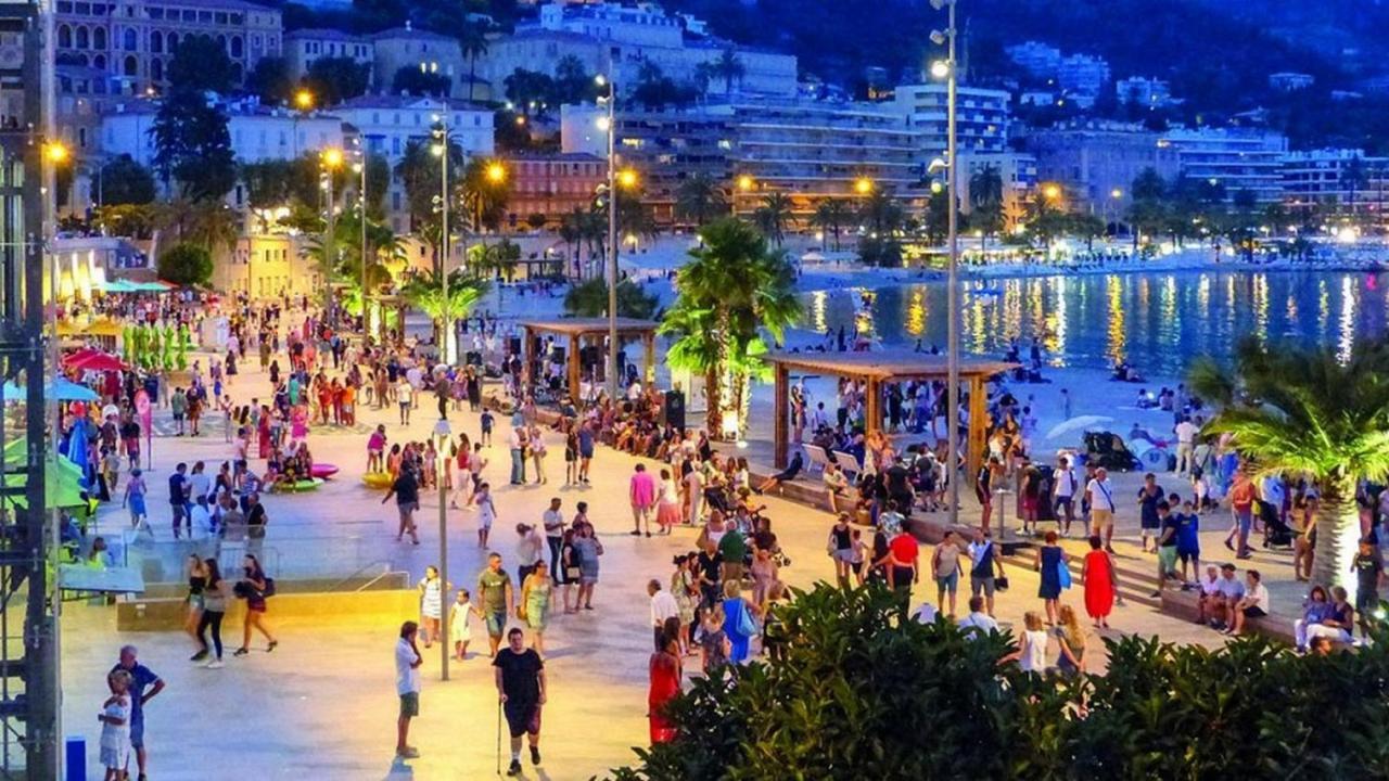 Menton, Centre Historique, Vue Mer Exterior foto